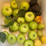 Liv Tyler Instagram - Summer love 🍏♥️ 🥑 🍑 🍐