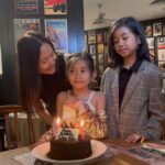 Liyana Jasmay Instagram - Pre birthday dinner for Selena with mummy's friend that we all love❤️ Thank you kakak @neddyz @qimahmad @whonney for making time! Missing Selena's beloved daddy so much!
