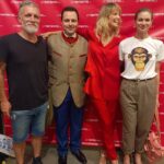 Liz Solari Instagram - Carrete #LeySintientes en el #CongresoArgentino Eramos muchos más. Pero este carrete tiene limites. 🥰 Gracias de corazón a TODOS los que vinieron. Y a vos que nos apoyas desde casa. ❤️ Si amas los animales 👉🏽 Firmá y compartí la petición de @leysintientes en @change_ar link directo en Bio. Juntos vamos a cambiar la historia. 🙏🏻❤️‍🔥🐾✍️✊🏼 #LeySintientes #SentientLaw #Argentina #DerechosAnimales #AnimalRights