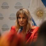 Liz Solari Instagram - Honrada de levantar mi voz junto a #PhilipLow @juancarloslosadavargas @maximomazzocco, hombres que admiro por su inmenso, dedicado y unico labor por los animales y la Tierra. Gracias de corazón a cada persona que trabaja en pos de esta causa. Juntos haremos que @leysintientes sea ley en #Argentina Suma TU VOZ, Firmá la petición link en Bio. 🙏🏻❤️‍🔥🐾✍️✨🫶🏽 📸@caherreraw Honoured to raise my voice together with #PhilipLow @juancarloslosadavargas @maximomazzocco, men I admire for their immense, dedicated and unique work for animals and the Earth. Heartfelt thanks to every person who works for this cause. Together we will make @leysintientes law. #LeySintientes #Derechosdelosanimales #Congresodelanacion