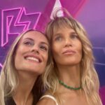 Liz Solari Instagram - Pasé por #EstamosEnUna @republicaz para hablar sobre @leysintientes y ponernos al día con mi querida @melchorlez y su equipo del amor @leandrosaifir @lelumendy @agusbattion. GRACIAS 🙏🏻🎤✨🌈🦄 Look @calandraoficial Acc @jj__jwl Estilismo @natcecchinato Pelo @maiarohrer Makeup @rikivalles