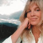Liz Solari Instagram - Home Sweet Home 🙏🏻🇦🇷🏔😍