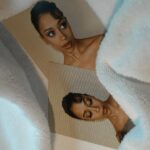 Liza Koshy Instagram - White hotel towels fear me