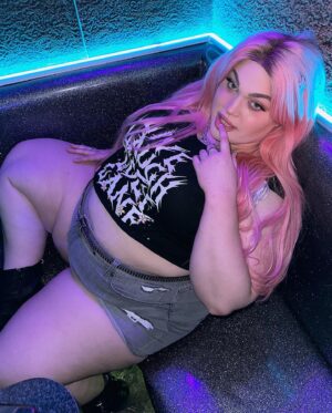 Loey Lane Thumbnail - 26.8K Likes - Top Liked Instagram Posts and Photos