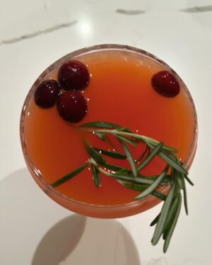 Logan Browning Instagram - named a mocktail “rosemary did you know?” & I thought that was clever 🌿👶🏽🍸🎄

• CHRISTMAS2023 •
