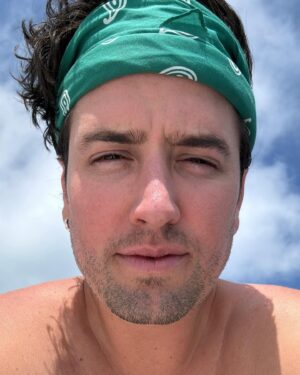 Logan Henderson Instagram - Having no real plans my present plan

FL 🔑🗝️