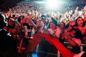 Logan Henderson Instagram - MÉXICO 🇲🇽

México City / august 18, 2023

Guadalajara / august 21, 2023

Monterrey / august 23, 2023
