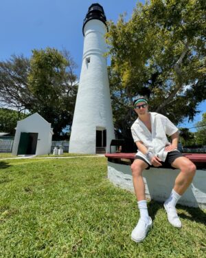 Logan Henderson Instagram - Having no real plans my present plan

FL 🔑🗝️