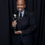 Loni Love Instagram - I want to give a big congratulations to @thewilliamstanforddavis .. after 40 years he became a series regular and now he’s an @naacpimageawards best supporting actor!!!! It was a pleasure to interview him!!! This @quintab @abbottelemabc