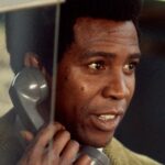 Loni Love Instagram - Lou lived an actor’s life.. he showed when given the opportunity he could rise to the occasion.. he made his mark in a 60 year career from Broadway to numerous films…He was the second Black man to win an acting Oscar, following Sidney Poitier in 1964. Rest now Mr. Gossett. Condolences to his family and fans. 🙏🏾