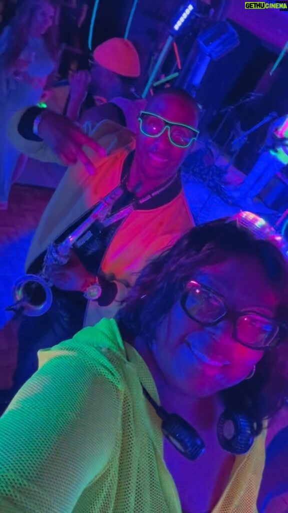 Loni Love Instagram - Tonight we had a time!!!!!!! Day 3… The neon party was hosted by the amazingly talented @ericdarius and myself .. Eric along with High Seas Band were just awesome.. and you could feel the vibe of positive love and high energy… just fantastic!!!! #davekozcruise24 @davekozcruise