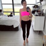 Loren Brovarnik Instagram - 2024 is the year for more [selfies] 🫶🏼 #momfluencer #4monthspostop #mommymakeover #newyearbetterme #ima #brovarmy