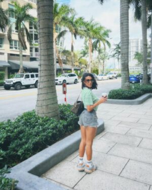 Lorena Castell Instagram - Recap Miami vibes

Gracias @riuplazamiamibeach por cuidarnos tanto! We’ll be back soon 🫶🏻