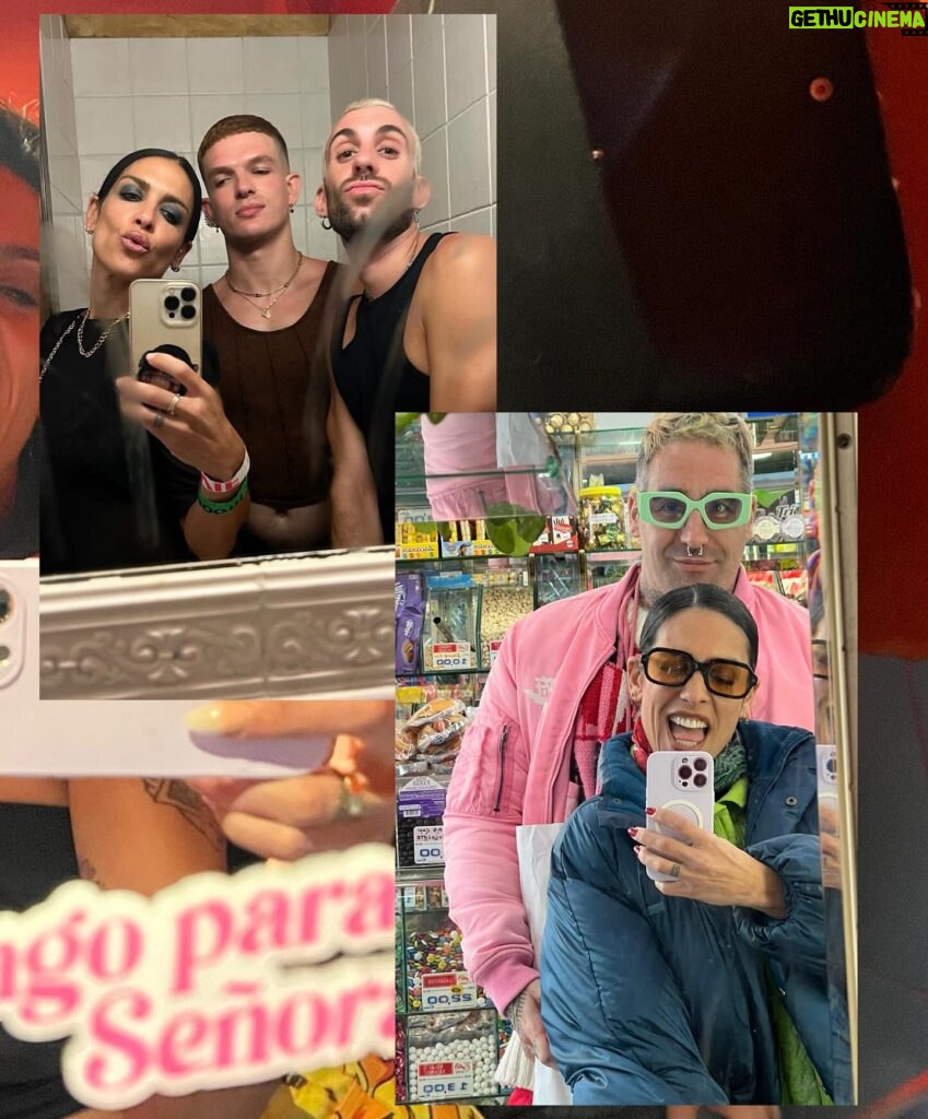 Lorena Castell Instagram - Unas de selfies al espejo ✌🏼👽 • Mirror Selfies •