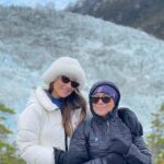 Loreto Aravena Instagram - Un recorrido por fiordos y glaciares 🥰 (esperen ver el siguiente reel!) @hildadelourdessot amo verte feliz!