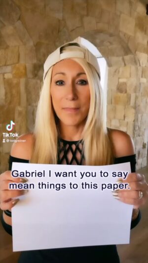 Lori Greiner Instagram - #CreateKindness #Kindness #KindnessMatters #BeKind #NoBullying #BuildEachOtherUp #WordsHurt #StopBullying 
Sound Credit: #rnkoley