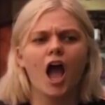 Louane Emera Instagram - Vous avez tellement kiffé la 4e photo de mon dernier post que je me devais de lui faire un petit post spécial rien que pour elle ptdr 🥲