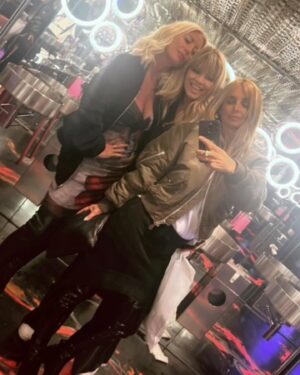 Louise Redknapp Instagram - Girls night 🤍 great catch up with these 2 beauts, thanks for a fun night @vanouten_denise and @thekatethornton xxx