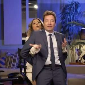 Lourdes Stephen Instagram - #BLOOPERS con @jimmyfallon ! We cried 😭 Hasta lloramos 😂 #TBT @fallontonight