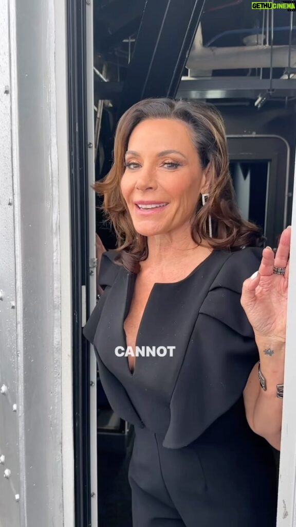 Luann de Lesseps Instagram - BREAKING: @CountessLuann has declared an EARLY SPRING for New York City. Groundhog Day is now Countess Day.