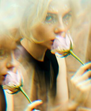 Lucy Boynton Instagram - Thank you @lbeautemx ♥️♥️♥️! 

Photographer @nicolenodland 
Editor-in-Chief @steph_aro 
Creative Director  @inesabouchard 
Art Director @alexislornelas
Styling @leithclark @chanelofficial 
Makeup @joeyjoeychoy 
Hair @carlosferraz_ 
Video @jackson_ducasse 
Nails @nailedbysg 
Prop styling @chloerood 
Styling assistant @alisonfloracarmichael