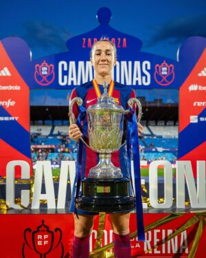 Lucy Bronze Instagram - Three down one to go 🏆!!