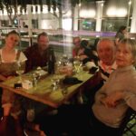 Lucy Davis Instagram - They’re here! And first time dad’s been back since the pandemic! It’s soooo good to see them🥹 #lepetitegreek #familyfarm