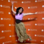 Lucy Liu Instagram - How it feels to #EmbraceAmbition! Thank you @toryburch @lauriefabiano for today’s awe-inspiring summit - Reminding us that we do it better together #Sisterhood Si se puede!!!