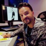 Luis Fonsi Instagram - Mi gente, estoy muy emocionado por todo lo que trae #ElViaje En el link de mi bio pueden encontrar todas las sorpresas que tengo para ustedes. ❤️