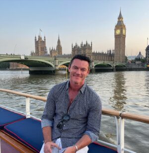 Luke Evans Thumbnail - 49.1K Likes - Top Liked Instagram Posts and Photos