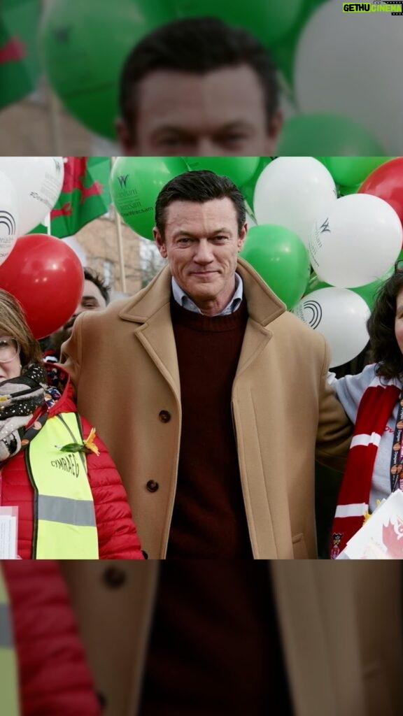 Luke Evans Instagram - Season 3 of FX’s Welcome to Wrexham premieres with back-to-back episodes on Thursday, May 2 at 10pm ET/PT, streaming next day on Hulu. #WrexhamFX