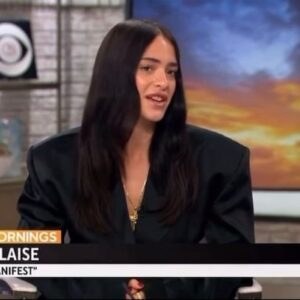 Luna Blaise Instagram - awake before the sun speaking all things manifest ☀️💐 i was so nervous ! ! thanks for takin care of me @cbsmornings