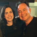 Luz Elena González Instagram - Querido amigo y gran productor siempre te llevaré en el corazón y estaré agradecida por la oportunidad que me diste de trabajar contigo, recuerdo que cuando platicamos de la novela fue un AL FIN SE NOS HIZO estar juntos en un proyecto. Tu con esa alegría que te caracterizaba, tantas risas bromas, esas llamadas que me hacías para ver y escuchar a tu inseparable @antonioarvizuv Toñito reportándose con su esposa varias veces al día y hacíamos la apuesta, mi corazón está 💔 Te quiero, no puedo creer que ya no podremos platicar y reír! DEP mi querido @nicandrodiazof 💔🤍🙏🏼 🫶🏻 🕊️ mis condolencias a tu familia🤍 Toño y todo tu equipo de producción!