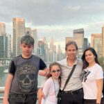 Luz Elena González Instagram - Iniciando el 2024 llena de emoción y de amor haciendo un viaje maravilloso con los amores de mi vida 😍😍😍😍 que no puedo más que agradecerle a Dios la bendición de poder disfrutar todo con ellos y también muy agradecida de haber vivido un 2023 lleno de retos y experiencias increíbles, vivir en otro país trabajar con increíbles personas de Turquía y además el regalo de conducir @vengalaalegria en @aztecauno algo que deseaba hacer hace años. Gracias, gracias DIOS 🙏🏼🙌🏼 y gracias a todos ustedes por su amor tan grande y seguirme a través de estos 27 años de trayectoria y una vida de hermosas experiencias, no todo ha sido fácil pero eso lo hace más retador y satisfactorio cuando logras tus objetivos, solo te pido Dios mucha salud para seguir disfrutando de los que amo y de mi trabajo ♥️♥️♥️♥️... a ustedes les deseo todo lo hermoso que se merecen y caiga una lluvia de bendiciones para todas sus familias los amo!!!!