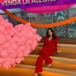 Luz Elena González Instagram - Seguimos disfrutando el amor 🥰con mi super outfit @dreamsfstudio