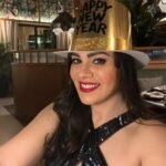 Luz Elena González Instagram - Gracias 2023 por todas las bendiciones que me diste!!!! Sueños cumplidos y mucha felicidad♥️♥️♥️♥️ 2024 te recibo llena de ilusión y a seguir disfrutando cada momento de mi vida con todas las personas que amooooooo mi hermosa familia ♥️♥️♥️♥️ que sea un gran año para todos ustedes mis amores 🍾🎉🎈🎊