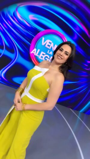 Luz Elena González Instagram - La felicidad se crea cuando disfrutas y amas lo que haces ❤️✨ bendecida y agradecida! ☺️