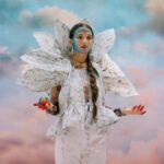 Lyubov Aksyonova Instagram - Сегодня День рождения у «крёстного отца» одного из моих самых любимых музыкальных жанров (на данный момент), настоящего режиссёра музыкального театра и человека, открывшего для меня танец с новой стороны.⁣⁣⠀ ⁣⁣⠀ @raja_rams_tip_records - один из участников уникального музыкального явления под названием Shpongle, чья мелодия погружает в атмосферу удивительного путешествия в магическом лесу.⁣⁣⠀ ⁣⁣⠀ Мне повезло познакомиться с ним дважды. Один раз - когда я попала на его выступление, как диджея в Индии. Музыка, которую он играет, обладает необычной силой, она разрушает все барьеры и страхи и озаряет невероятно свободным посылом: «Как бы ты ни двигался, и чтобы ты не делал - ты не можешь ошибиться!». После такого я заново открыла для себя танец именно как свободу самовыражения.⁣⁣⠀ ⁣⁣⠀ Второй раз мы познакомились уже лично, и это оказался, наверное, самый молодой духом человек из всех, что я встречала в своей жизни. Каждое его слово, каждое движение словно пропитано сочетанием мудрости с детским творческим энтузиазмом. ⁣⁣⠀ ⁣⁣⠀ Выступление @raja_rams_tip_records - это всегда прорыв за личные границы, словно попадаешь на общее поле, где каждый становится равноправным участником событий. Музыка становится общим пространством, где ты легко можешь общаться с другими людьми, даже если вы из разных стран, культур или миров. Музыка это и есть язык.⁣⁣⠀ ⁣⁣⠀ Порой мы забываем, что это общая вечеринка, где диджей - это сама любовь. Хорошо, что Раджа нам об этом так здорово напоминает.⁣⁣⠀ ⁣⁣⠀ С днём рождения, @raja_rams_tip_records ! ⁣⁣⠀ Спасибо за все открытия, за энергетику и за то, что так сильно нас любишь.⁣⁣⠀ Happy Birthday @raja_rams_tip_records ! Thank you for divine moments of truth, for your energy and love! #12любличностей Фотограф: @evgeniymim Ассистент фотографа: @ak88photo Стилист: @aleksandra.georgie Ассистент стилиста: @bachurka Сет-дизайнер: @elyastrezhenyuk Ассистенты сет-дизайнера: @max_cormac @islamiya_z @gregory.leonovich Визажист и мастер по волосам: @koachman Арт визажист и мастер по волосам: @liatunik Маски: @nastia_pilepchuk Маска Shpongle: @supinatra Духи: @suss.iety @nikmartyn Фея:⁣⁣ @olga_nazaruk Он: @theman.unknown Фотостудия: @mayak_studios ❤️