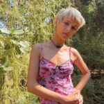 Lyubov Aksyonova Instagram - "С этой стрижкой стала похожа на парня"; "Всегда с одним лицом"; "Очередная бездарность"; "Вроде актриса, а говорит отвратительно"; "Снимается везде"; "Это вообще кто?" Это я - Любовь. Красивая, счастливая, да ещё и часто зрю в корень. 😉
