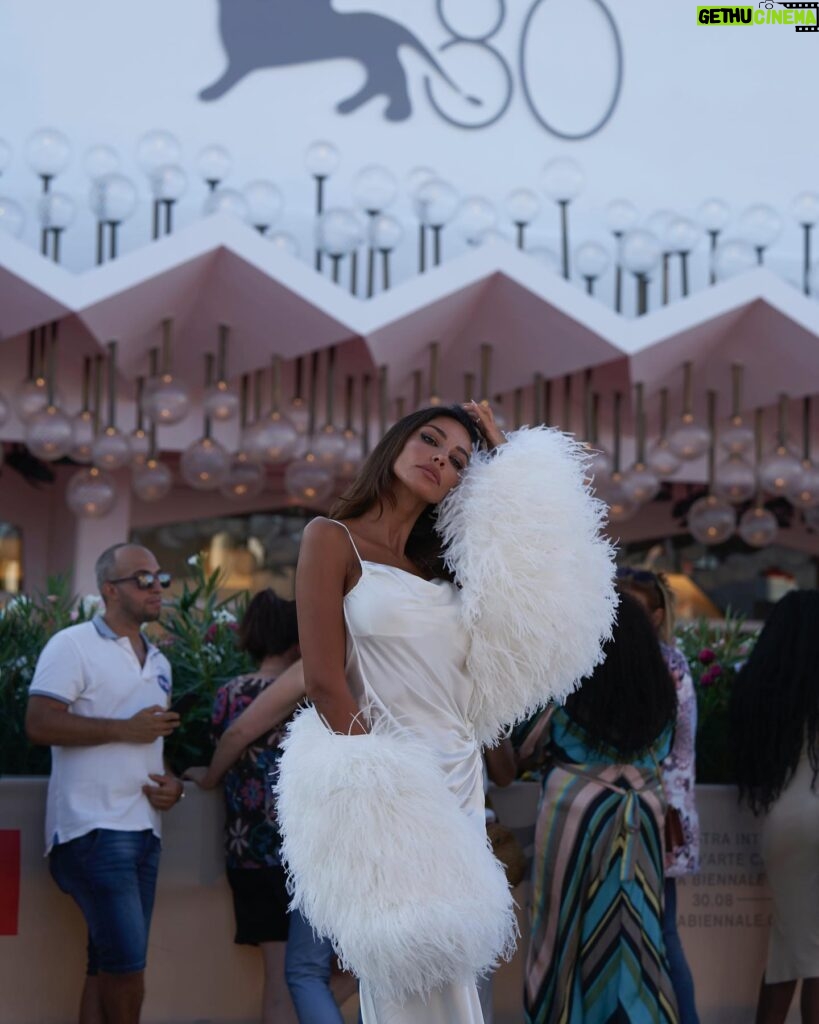 Mãdãlina Ghenea Instagram - 48 hours #venicefilmfestival @biennale_cinema with my @pinkoofficial family wearing this marvelous custom made creation. Pure happiness every moment with my @stefano.parigi Queen? Diva? Divine? Goddess? Magical? Only a few of the compliments I received, feeling overwhelmed, thank you all!