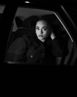Mélanie Thomas Instagram - Feels like a old movie 
#sandroparis @sagescommedesimages