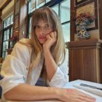 Müge Boz Instagram - Çok beğendim @telezzuz.ist 🫶 . Bitki odaklı, fine-dining bir restaurant benim İstanbul'da uzun zamandır beklediğim bir konseptti. . Her zaman söylerim, ülkemiz bitki, sebze ve meyve çeşitliliği açısından bu tarz bitki bazlı konseptlere çok açık bir ülke. Burası da çok güzel bir örneği olmuş. Ellerinize sağlık. Alışılagelmiş sebze yemeklerininin farklı yorumlarını tatmak beni o kadar mutlu etti ki. 🥰 . @toremsazakaydin beraber ne güzel bir buluşmaydı, tadı damağımda kaldı her anlamda 🥰 . Oh misss😍 #reklam