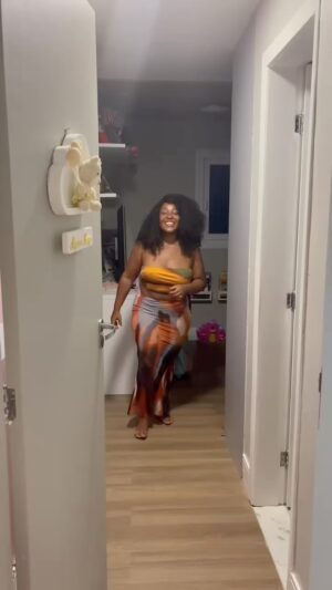 Maíra Azevedo Instagram - Sim, já deixei de comprar algo pra mim e levei para meus filhos, já quis sumir por conta deles, já seguir em frente por conta deles, já fiz coisas q eu disse que jamais iria fazer por eles. Ser mãe fez eu entender que eu posso ser tudo! #mae #maternidade #maereal