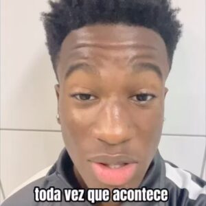Maíra Azevedo Instagram - Eu juro que eu tento não falar nada…mas aí eu já falei! #mae #maternidadenegra #maternidade #maereal #maepreta