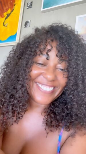 Maíra Azevedo Instagram - Vc não tem controle sobre o que as pessoas falam sobre vc