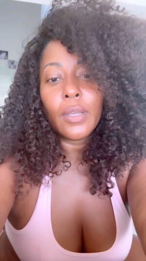 Maíra Azevedo Instagram - Eu tô cansadaaaa e vc?