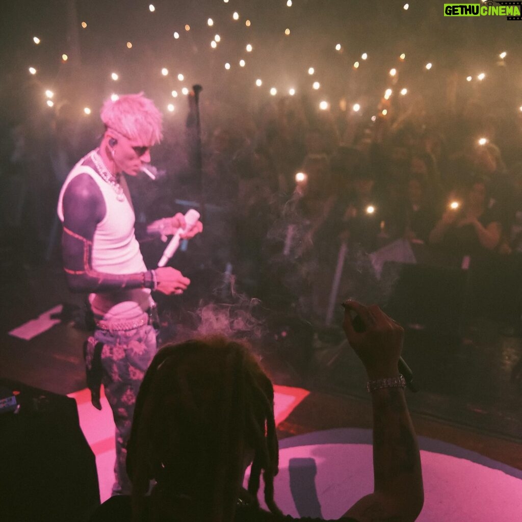 Machine Gun Kelly Instagram - genre : ohio boys