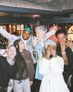 Machine Gun Kelly Instagram - genre: birthday 🙅🏼‍♂️🙅🏼‍♂️