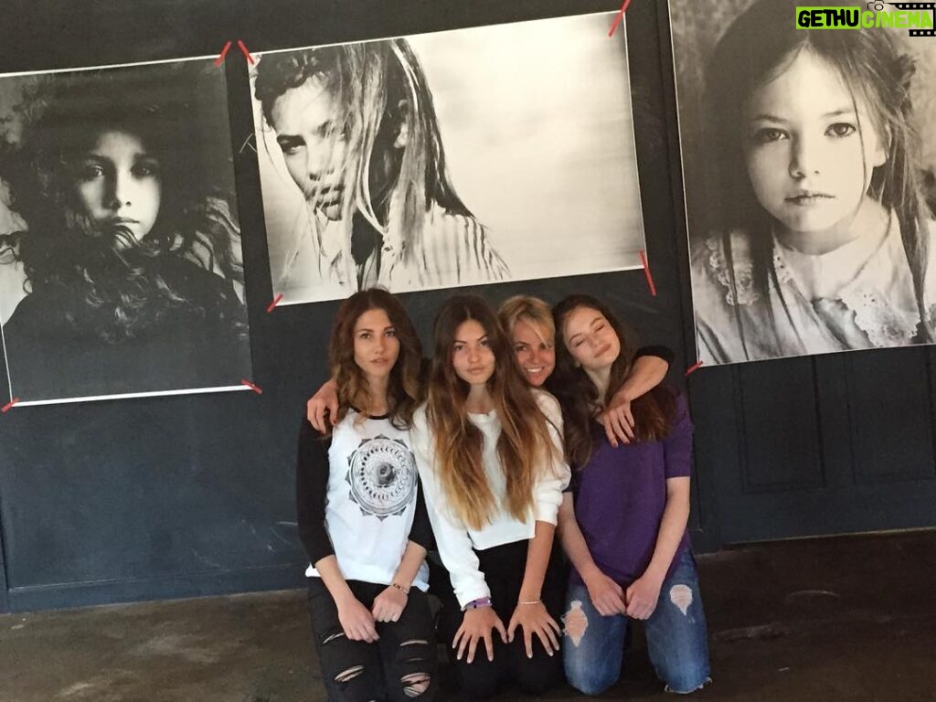 Mackenzie Foy Instagram - Love these beautiful ladies💜💜 @gigi_papasavvas_ @thylaneblondeau @danibrubaker_