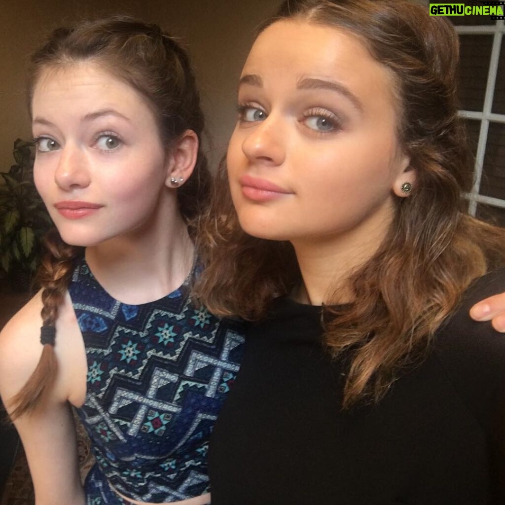 Mackenzie Foy Instagram - 🌮🌮 @joeykingactress